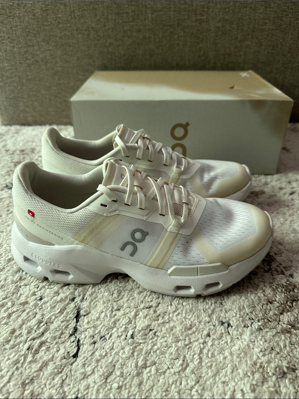 On Cloudpulse Training Shoes